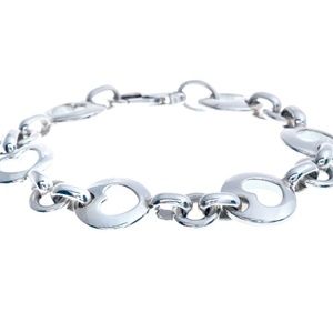 Vintage Tiffany & Co open heart bracelet